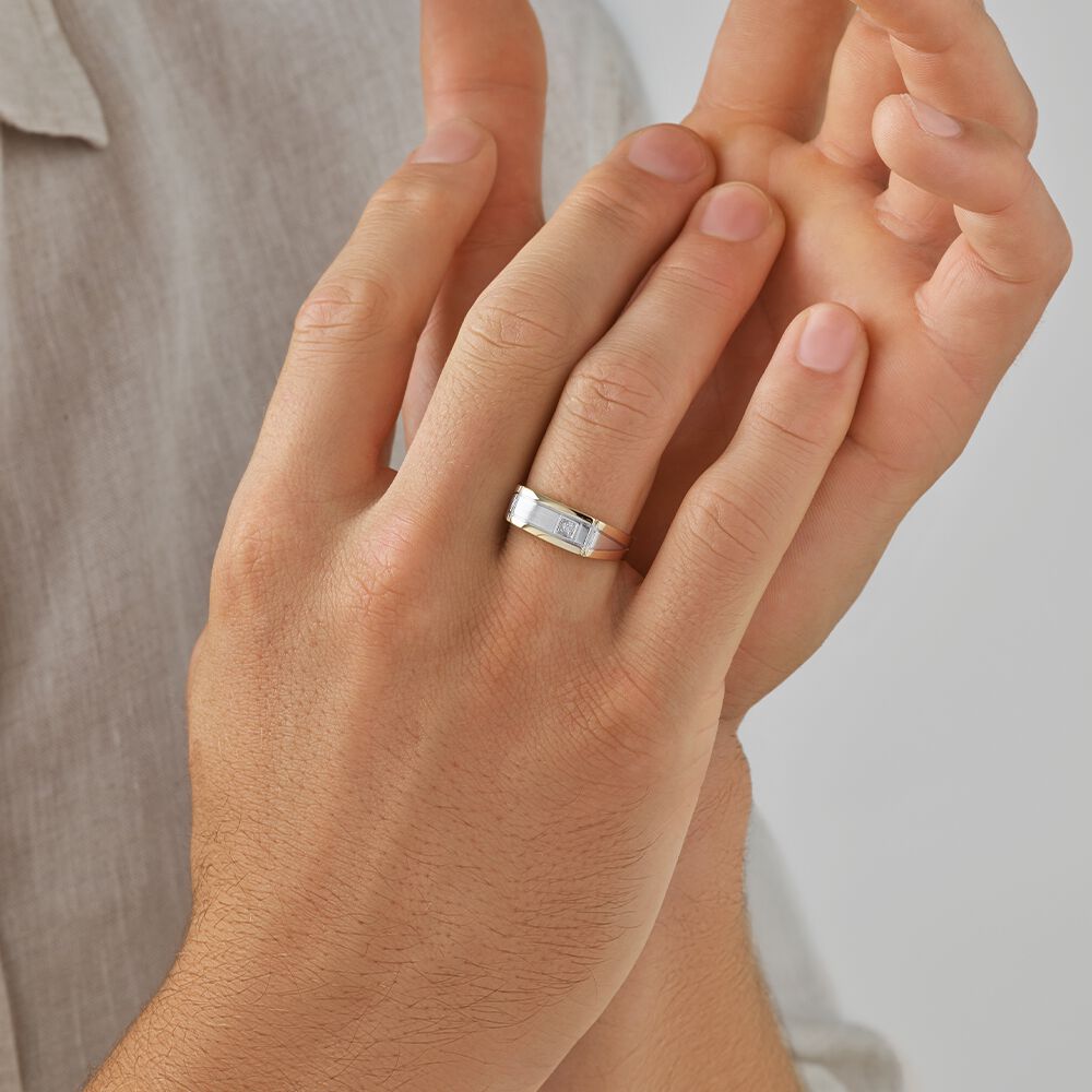 Diamond Men's Ring Yellow Gold