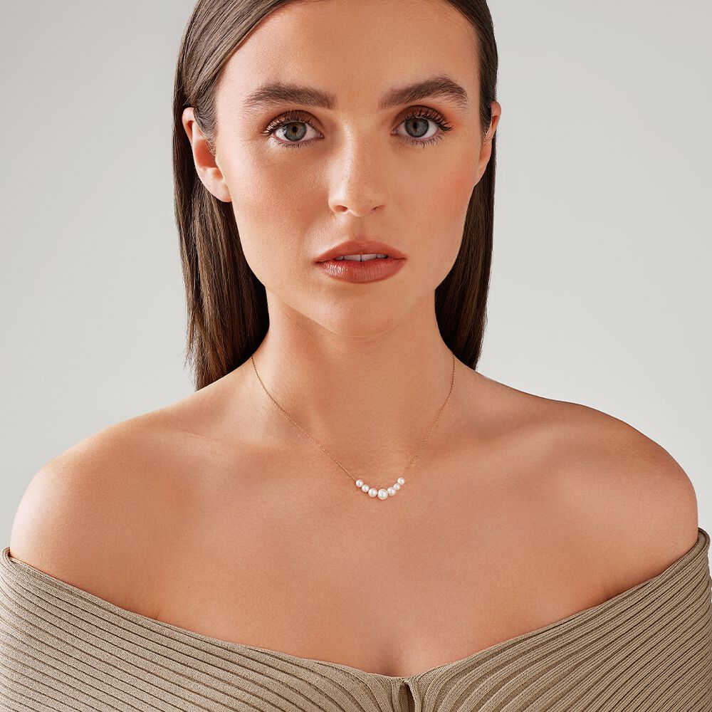Pearl Necklace