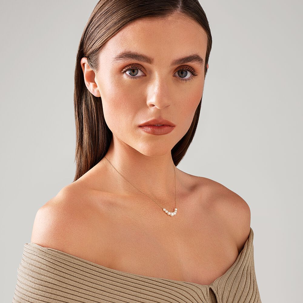 Pearl Necklace